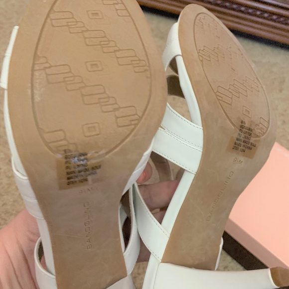 Bandolino White High Heel Sandal - Picture 3 of 3